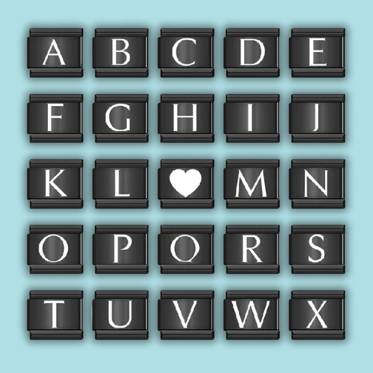 Ensemble de charms Alphabet Noir à Cœur — photo du produit