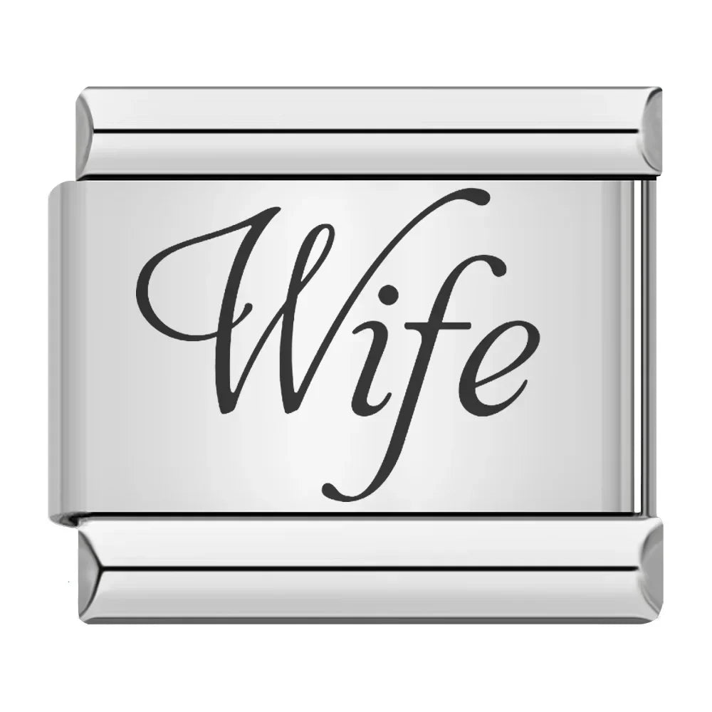Charm Famille - Wife