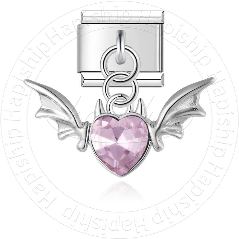 Pendentif Cœur Rose et Ailes Argentées